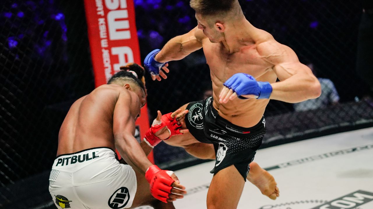 KSW 76 Brutalny nokaut wysokim kopnięciem Artur Szczepaniak