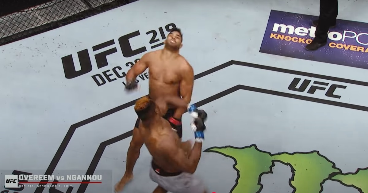 10 najlepszych nokautów w UFC w ujęciach z lotu ptaka (WIDEO)